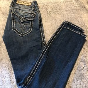 SOLD —- Women’s rock revival skinny size 28